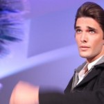 Fashion Night Out at Los Cerritos Center goes ‘glam’